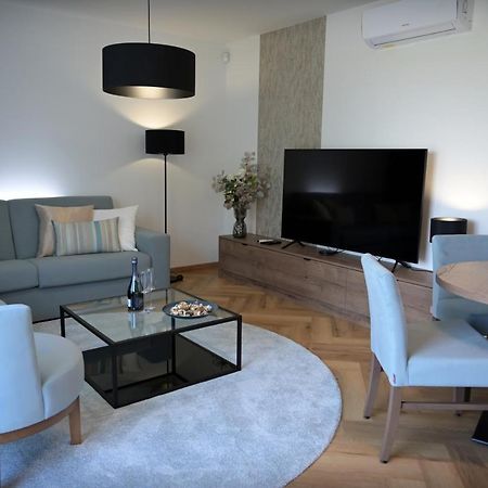 Apartman Golfballs Sajdikove Humence Dış mekan fotoğraf