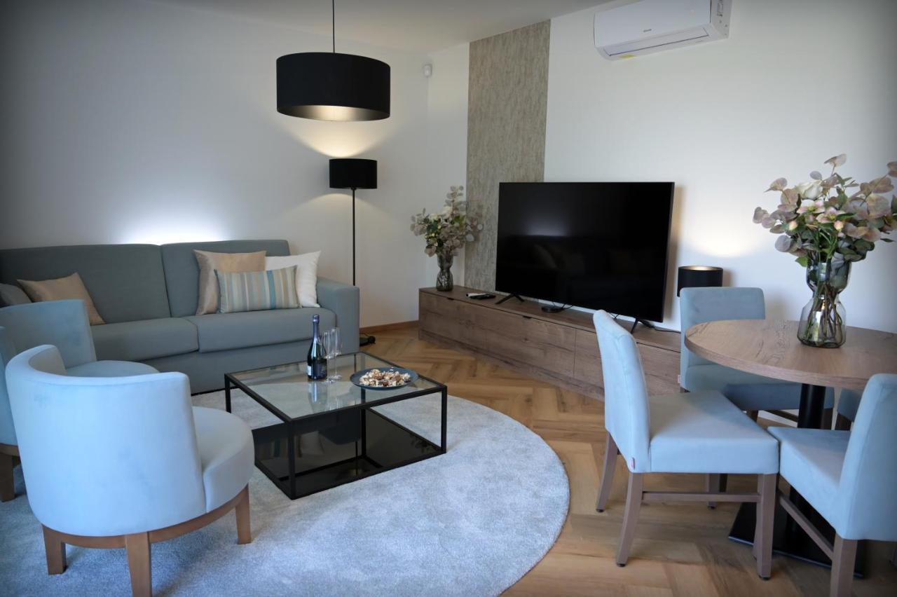 Apartman Golfballs Sajdikove Humence Dış mekan fotoğraf