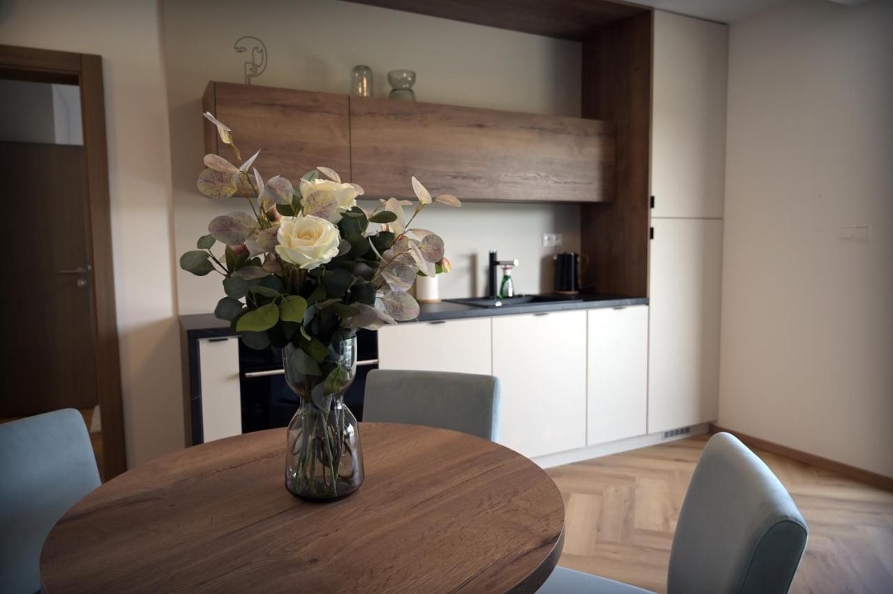 Apartman Golfballs Sajdikove Humence Dış mekan fotoğraf