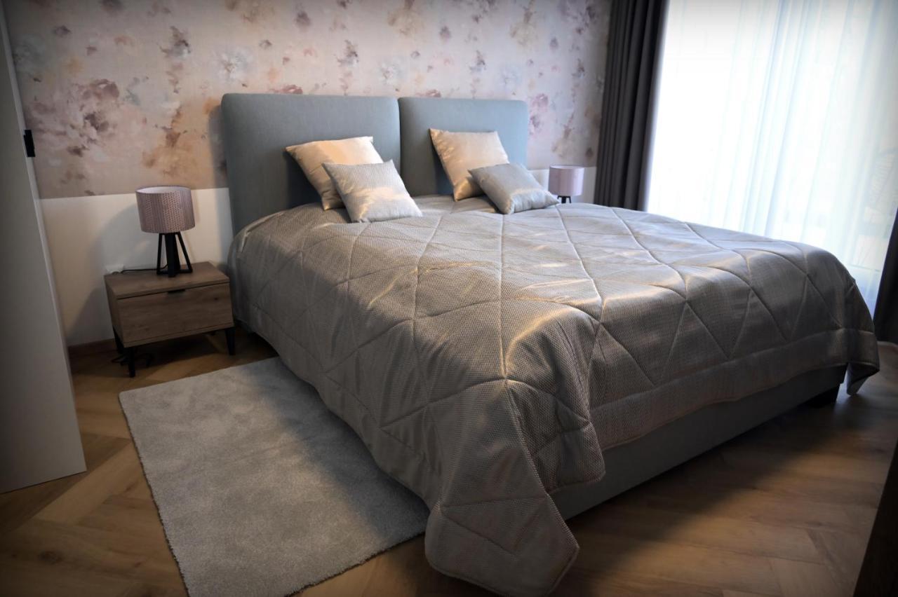 Apartman Golfballs Sajdikove Humence Dış mekan fotoğraf