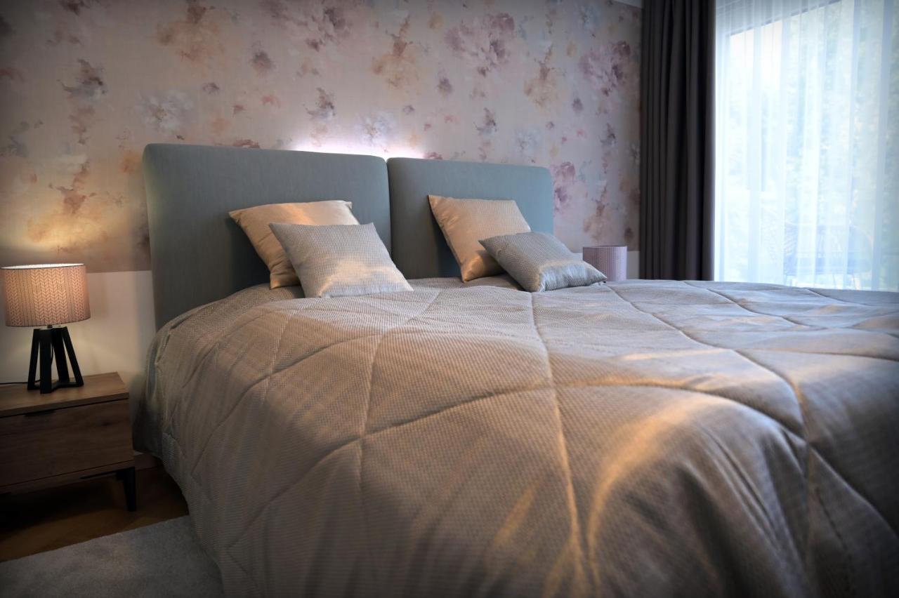 Apartman Golfballs Sajdikove Humence Dış mekan fotoğraf